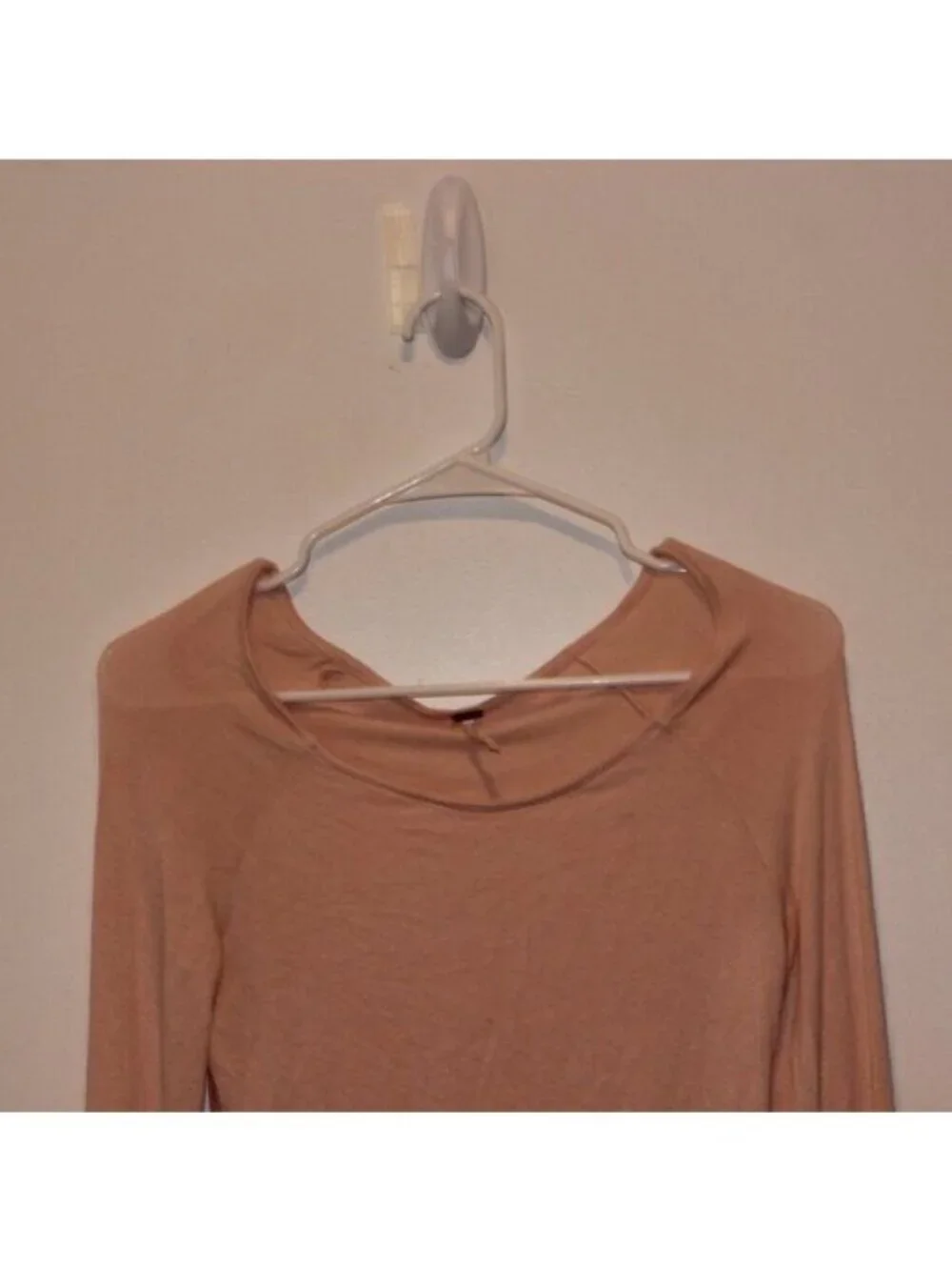 Free People dust pink Bell Sleeve Top Women's Size Medium